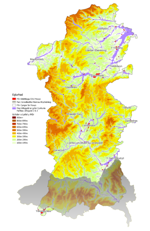 Map o Bowys yn dangos y prif aneddiadau a pherygl llifogydd afonydd a môr